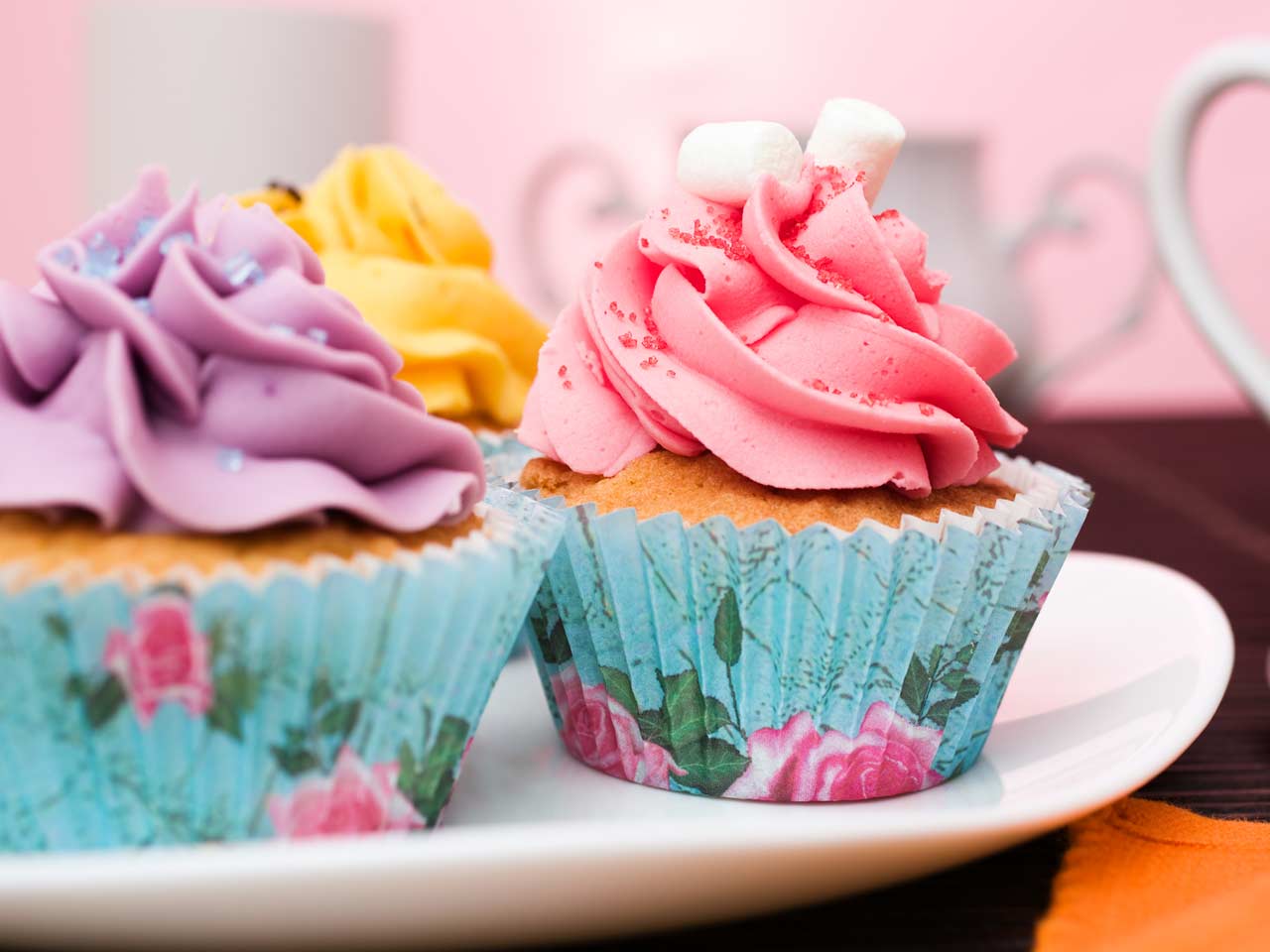 Basic cupcakes with buttercream icing