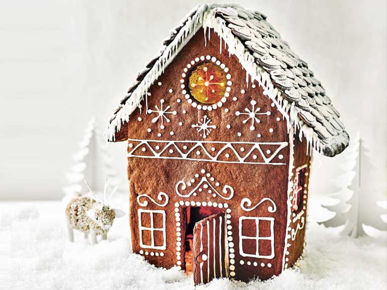 Gingerbread house by Paul Hollywood