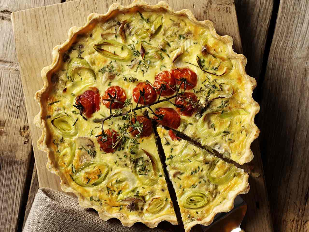 Mushroom and vegetable quiche