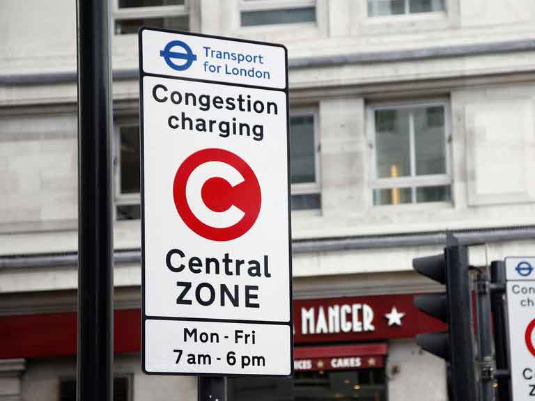 London congestion charge Central Zone warning sign