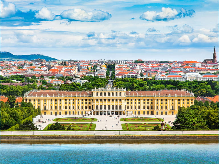 5 places to visit in Vienna - Saga