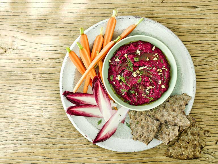 Beetroot, walnut and sour cream dip