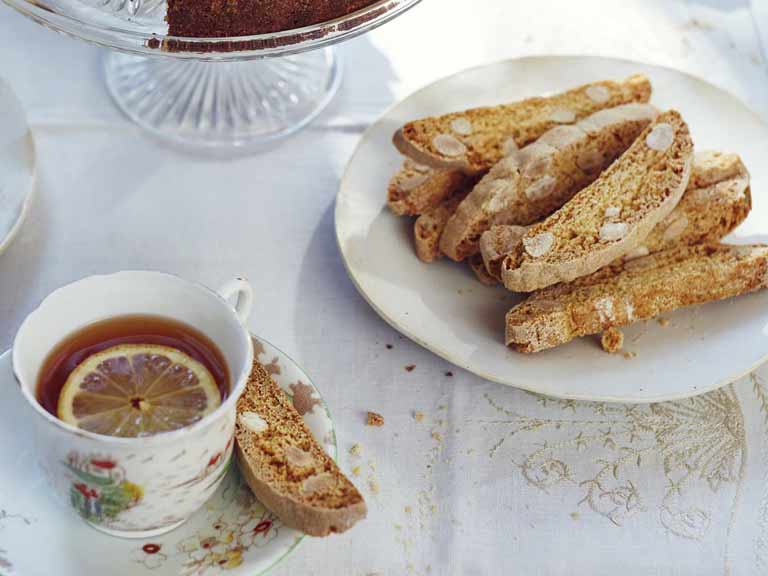 Almond and fennel seed biscotti