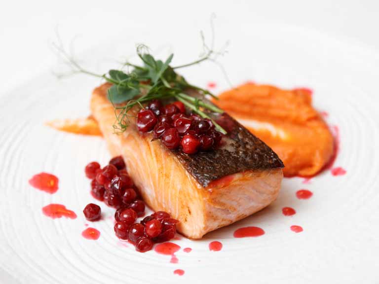 Salmon with risteribs