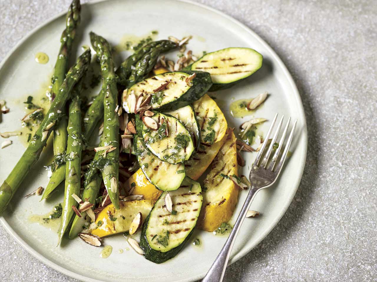 Chargrilled courgettes and asparagus with tarragon dressing