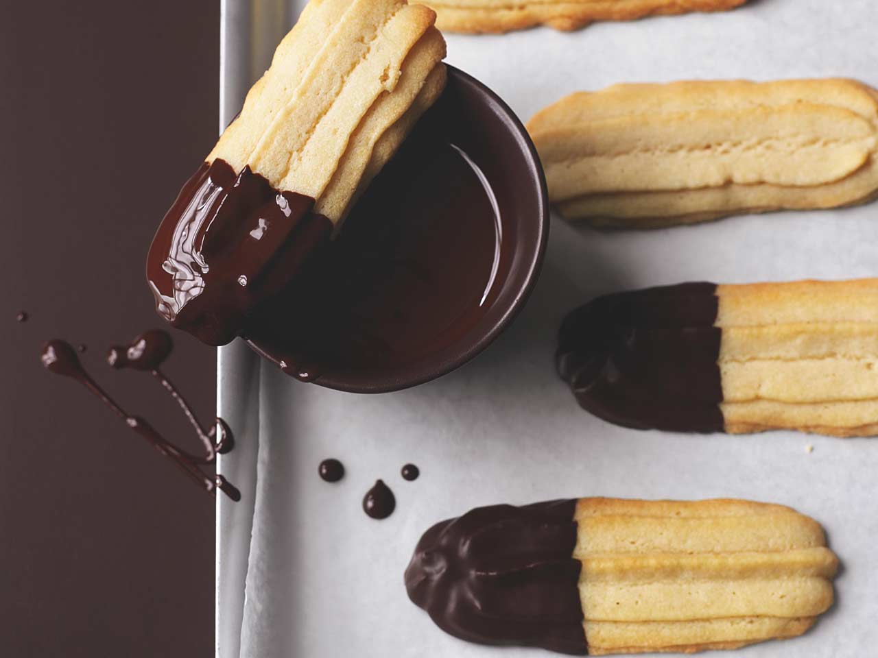 Chocolate Viennese fingers