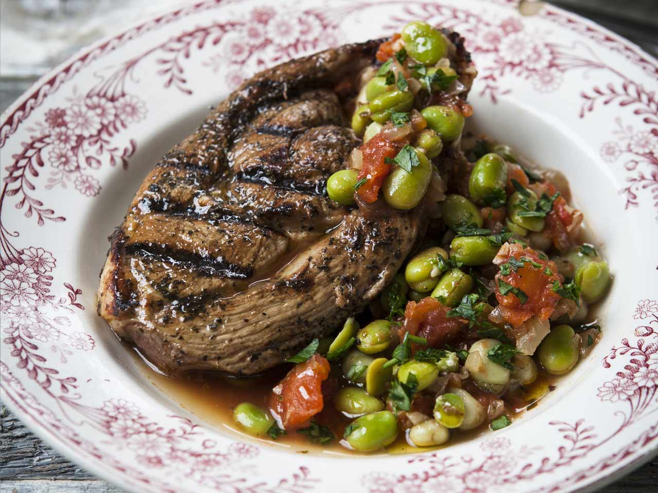 Lamb steaks with mint and broad beans