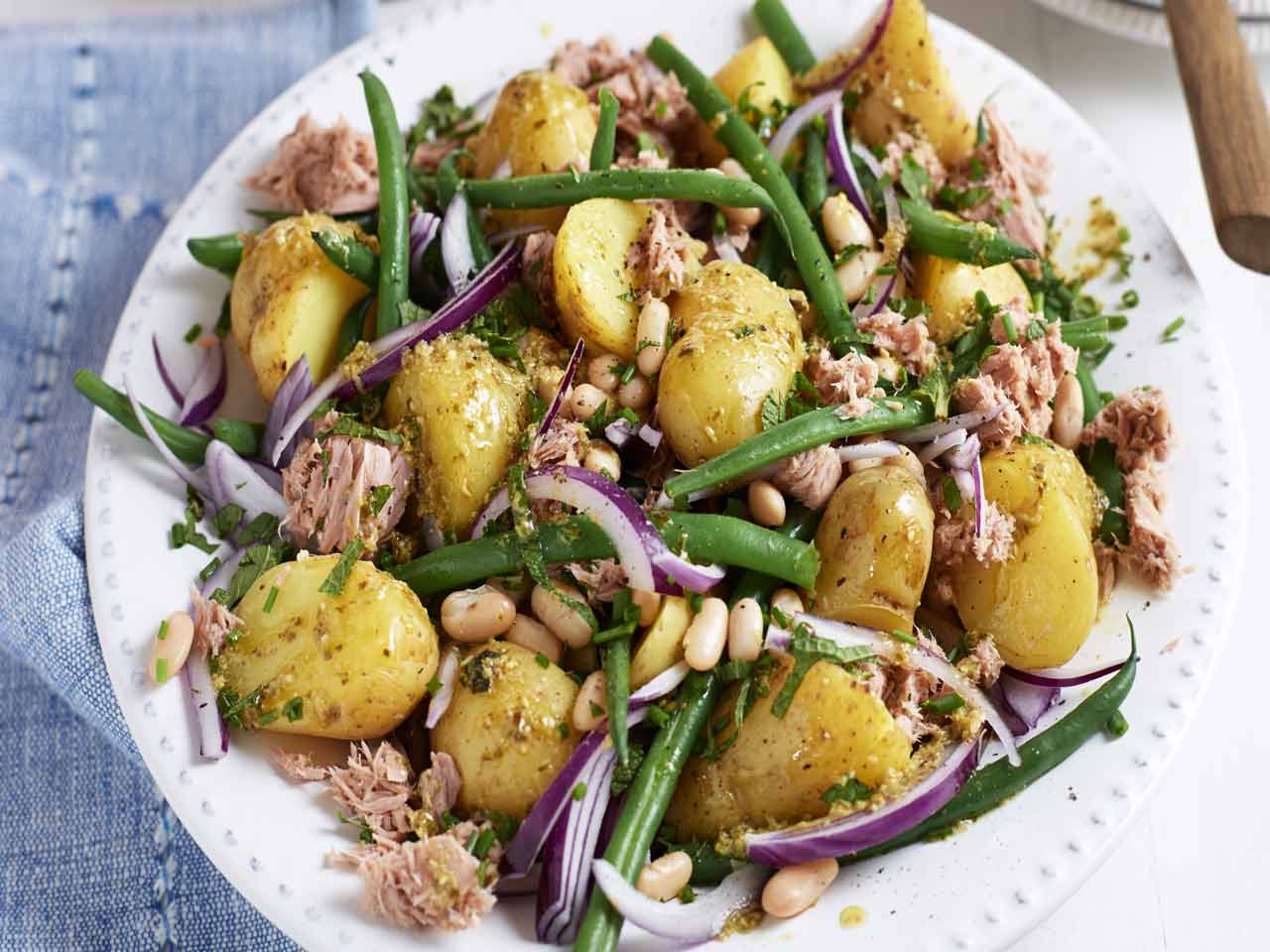 Herby pesto, tuna and potato salad
