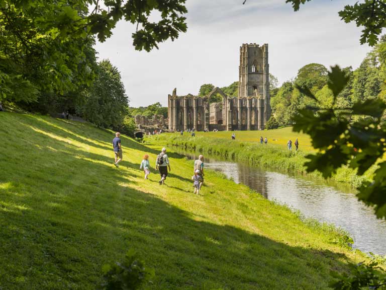 Fountains Abbey © National Trust Images, Chris Lacey