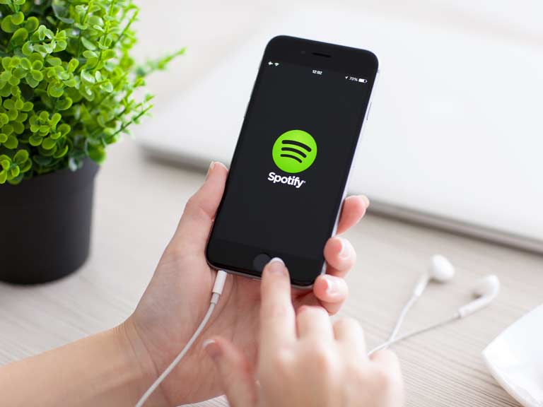 Streaming Spotify on a mobile phone