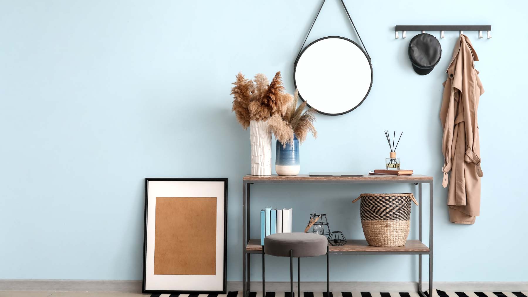 coat hooks in the hallway