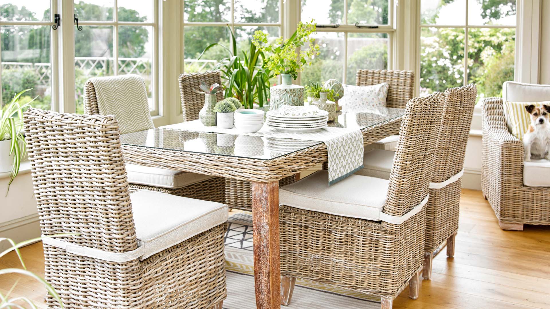 Wicker dining furniture 