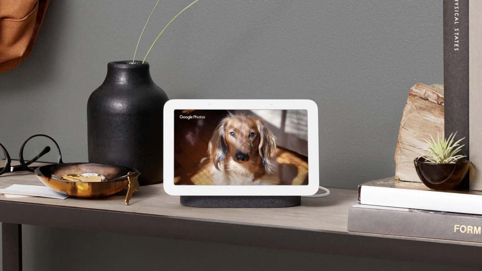 If you already use Google Photos, setting up the Nest Hub is easy