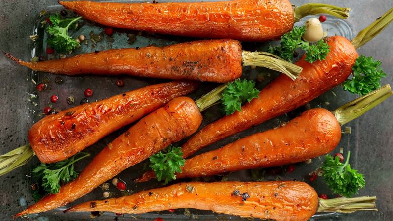 Unpeeled carrots