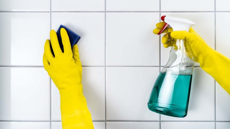 spray clean the grouting