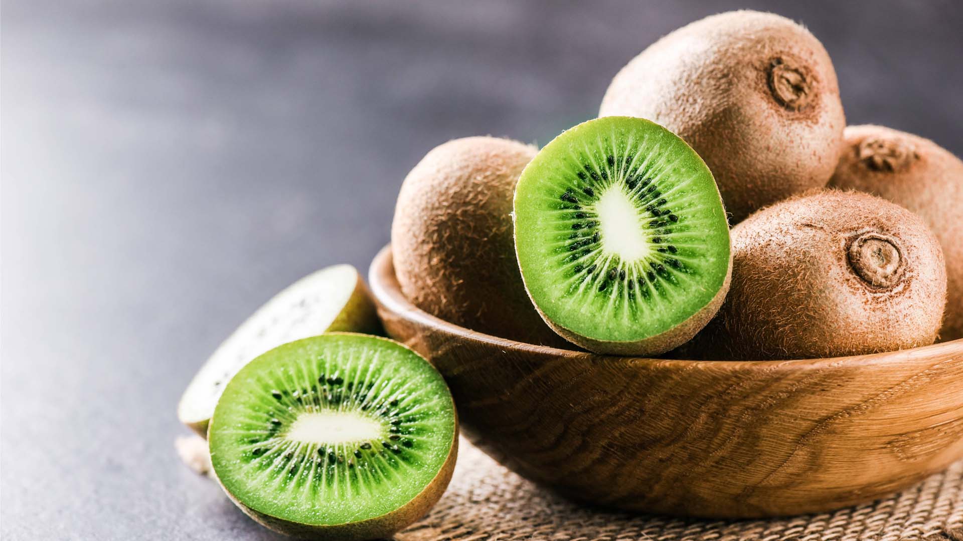 Bowl of kiwis 