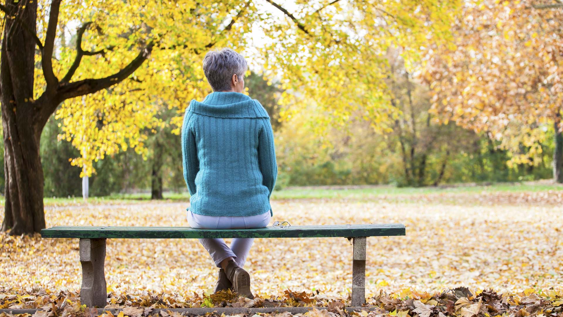 Feeling disconnected from others can be harmful for your brain health