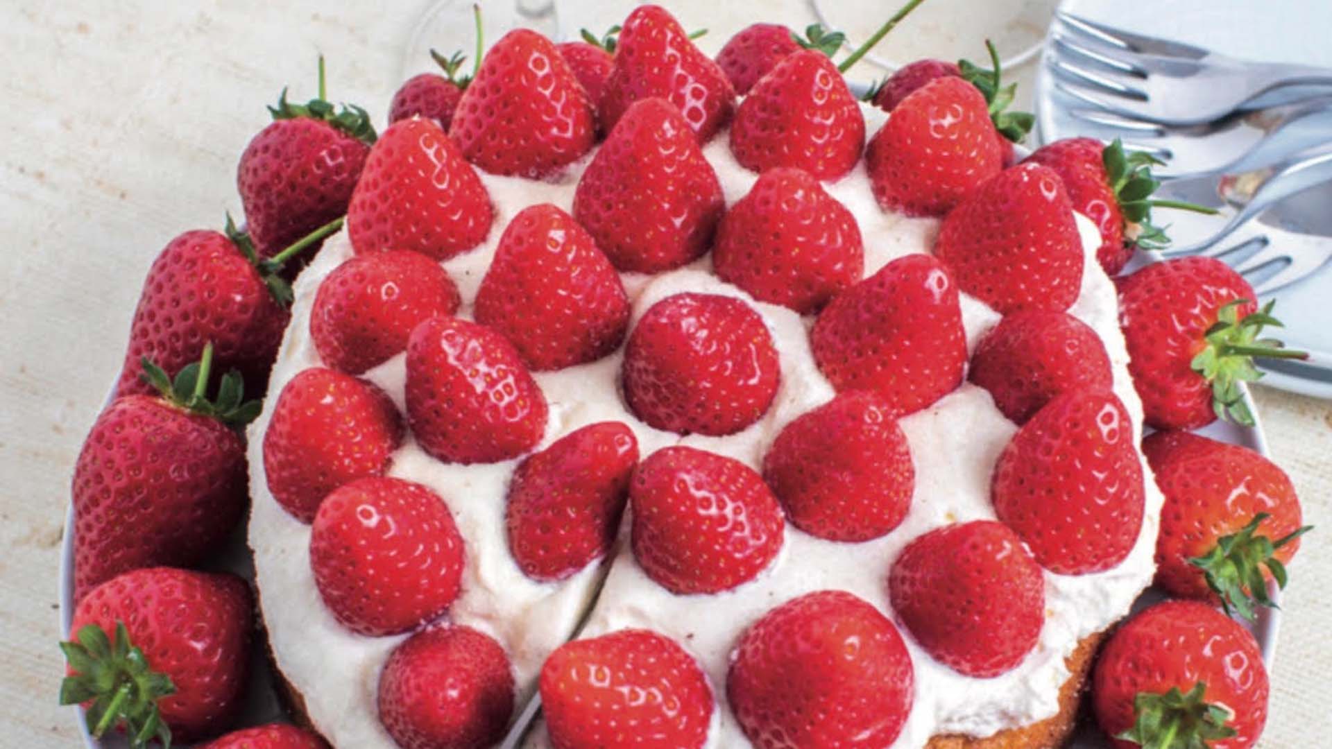A strawberry flan