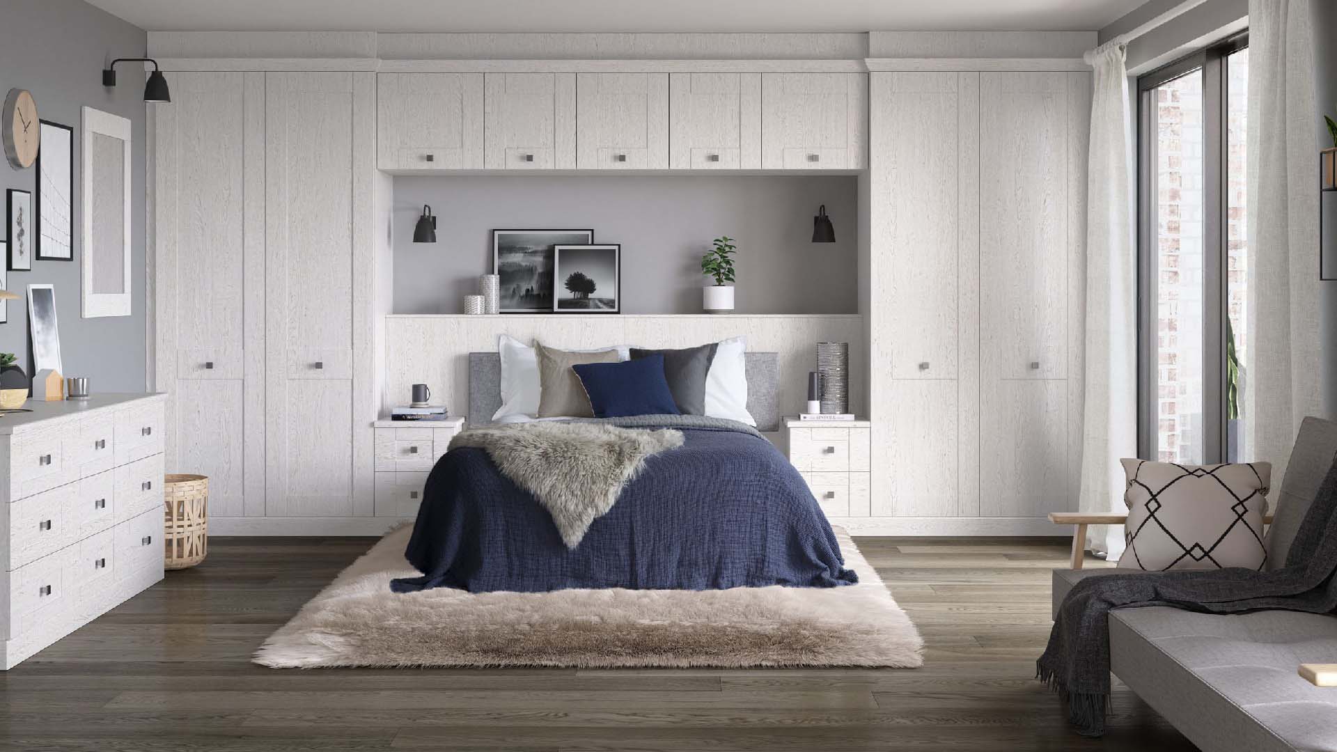 Bed in a bedroom in the obvious positioning