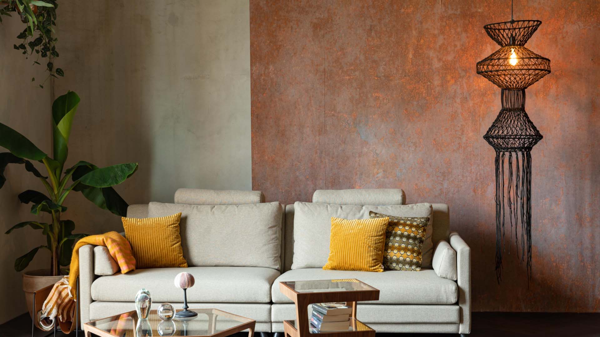 Living room with side lamp