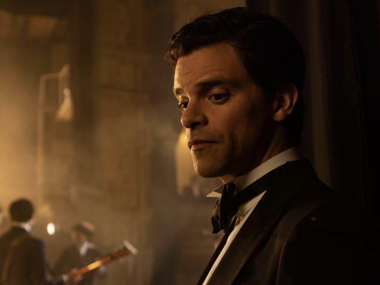 A still from the film Midas Man