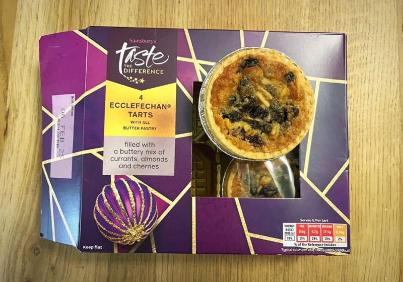 a box of ecclefechan mince pies