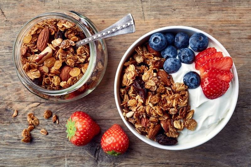 Yogurt, fruit and muesli for gut health