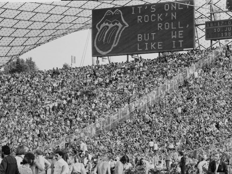 Fans enjoy a 1982 Rolling Stones concert in Munich | Alamy