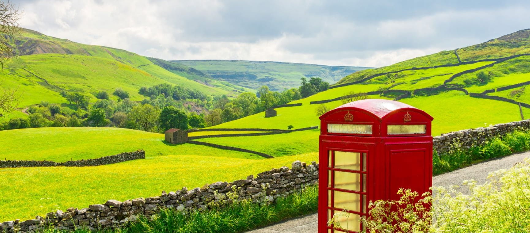 phone box in the English countryside
