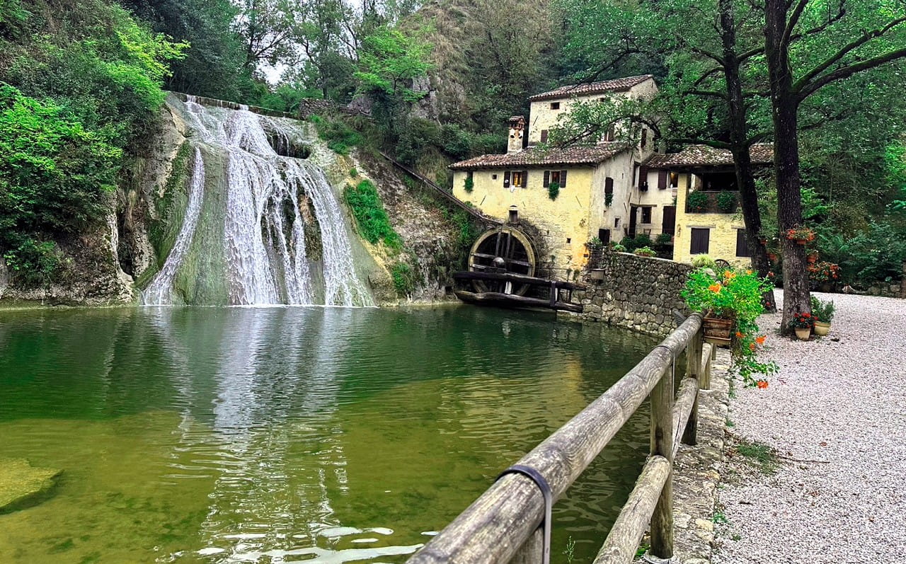The watermills and waterfalls of Duca di Dolle
