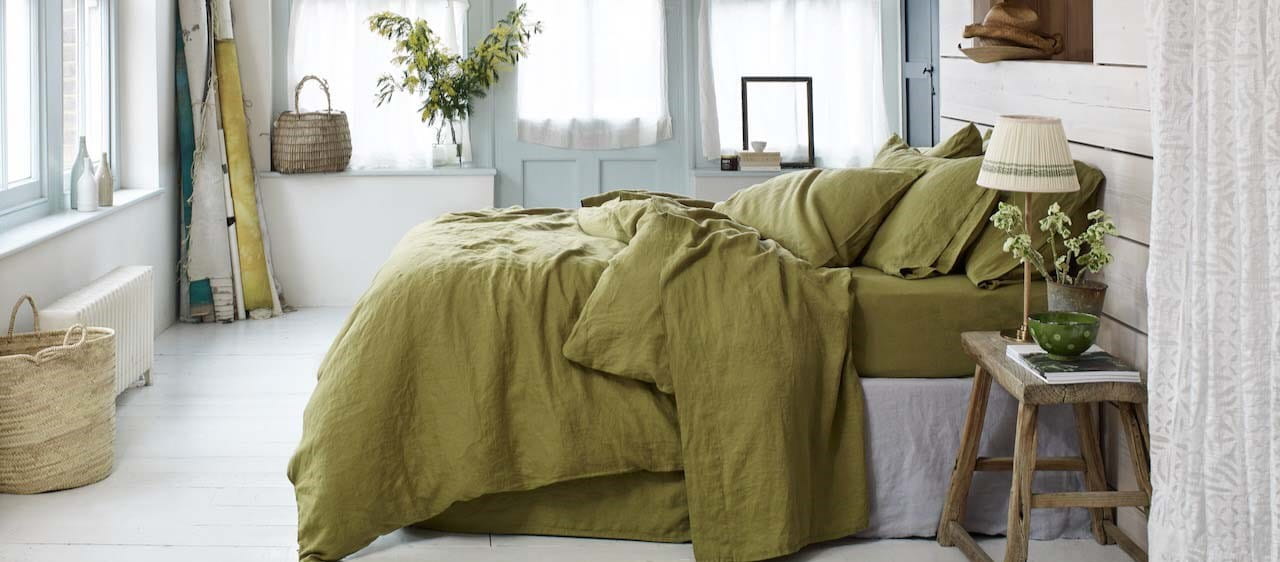 Image of a modern bedroom