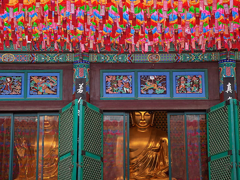 Bongeunsa Temple in Gangnam