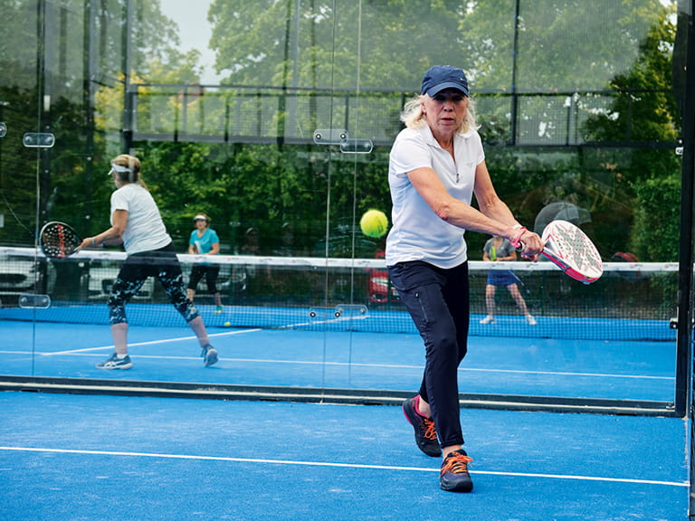 Player Jenny on court