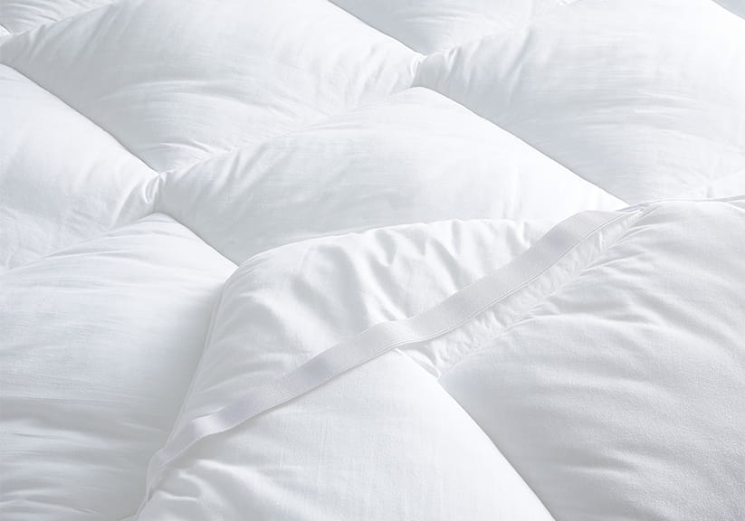The White Company Hypoallergenic Comfort Topper