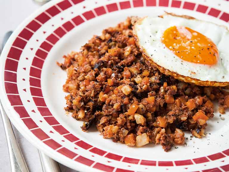 Hairy Bikers' corned beef hash